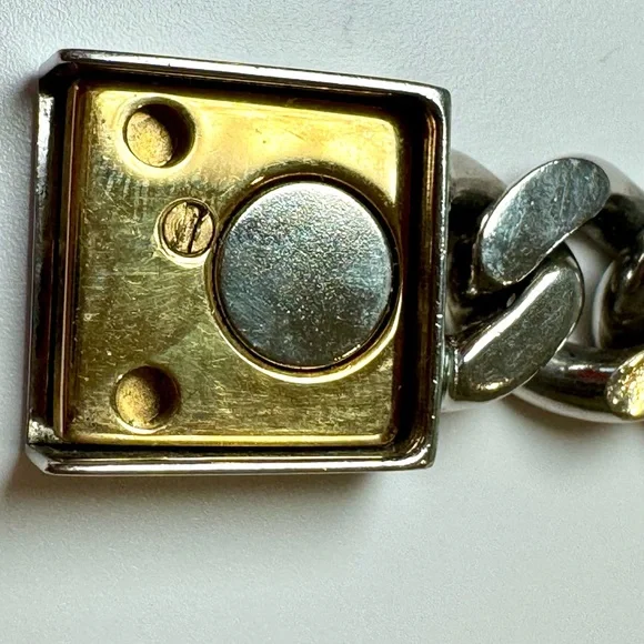 Fendi FF Logo Chain Link Bracelet In Silver And Gold Tone Metal, Size Small - Picture 10 of 12